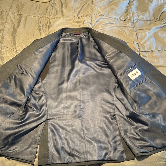 IZOD 44R Navy Blue Suit Jacket - Picture 2 of 4